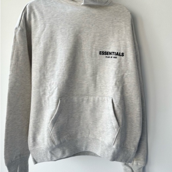 NWT Men’s  small FOG Essentials Hoodie (Heather Gray) - Picture 3 of 7